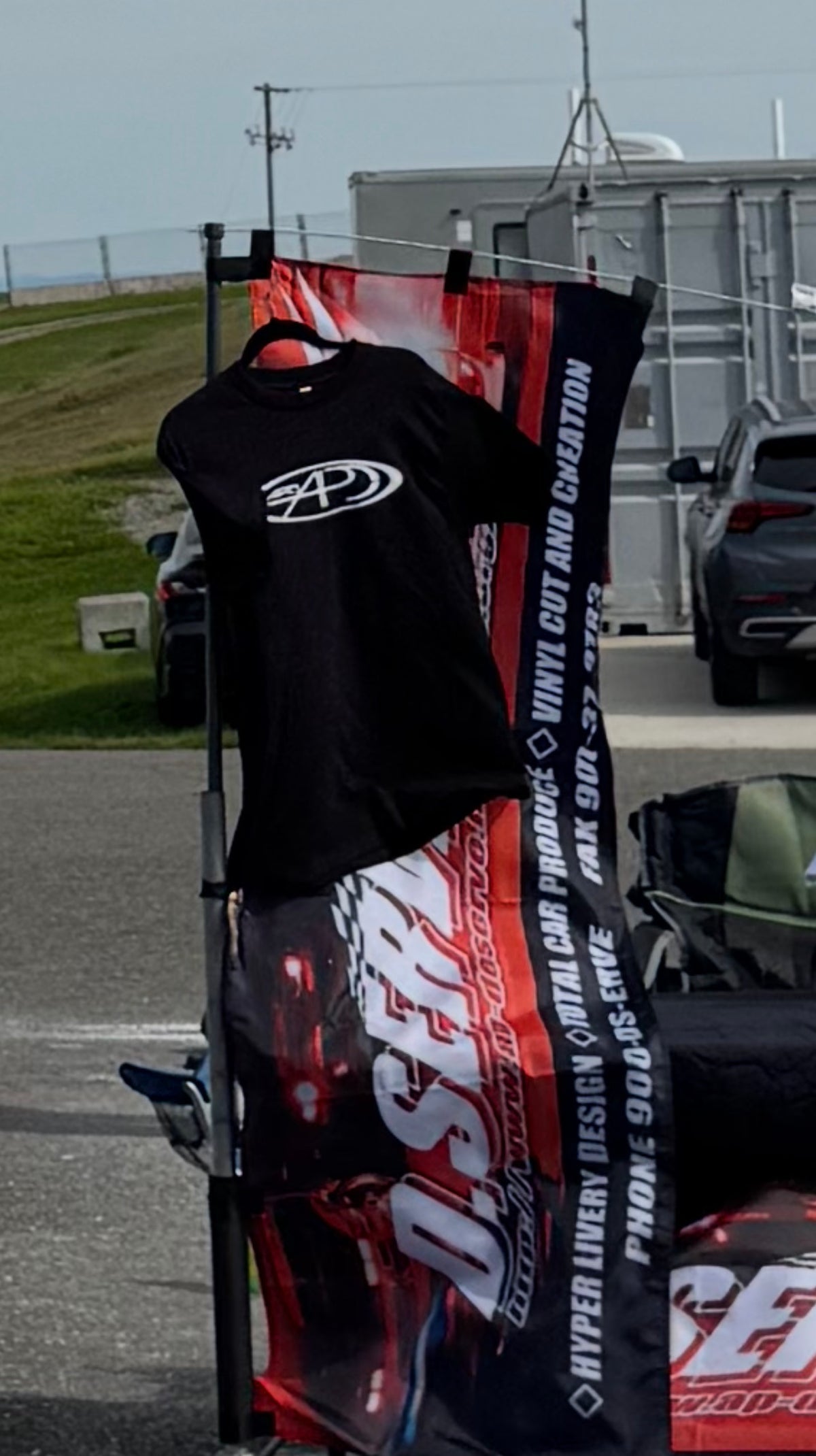 APD oval shirt
